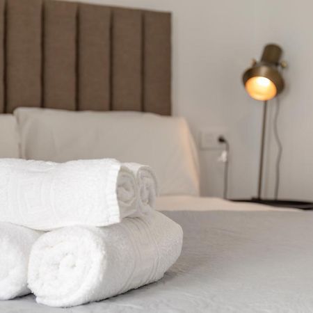 Villamarta Boutique Rooms Jerez de la Frontera Bagian luar foto